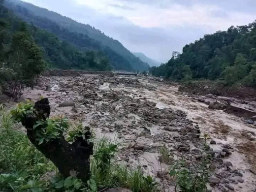 बाढीमा बेपत्ता एक जनाको शव १३ दिनपछि भेटियो, १९ अझै बेपत्ता